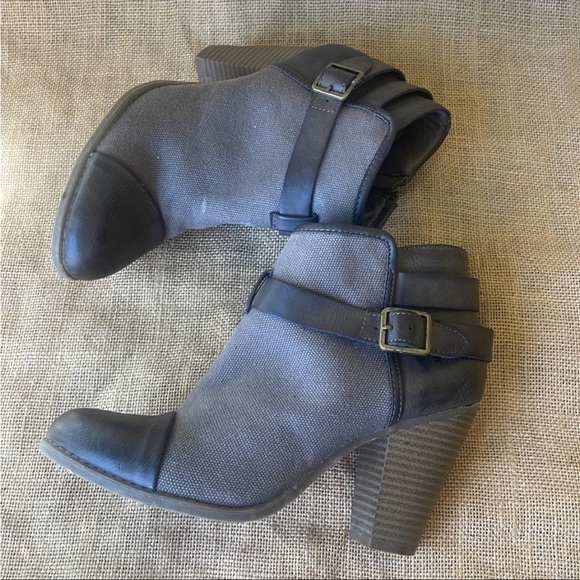 LC Lauren Conrad Farren Booties High Heel Brown Canvas Side Zip Size 7 - Picture 4 of 12